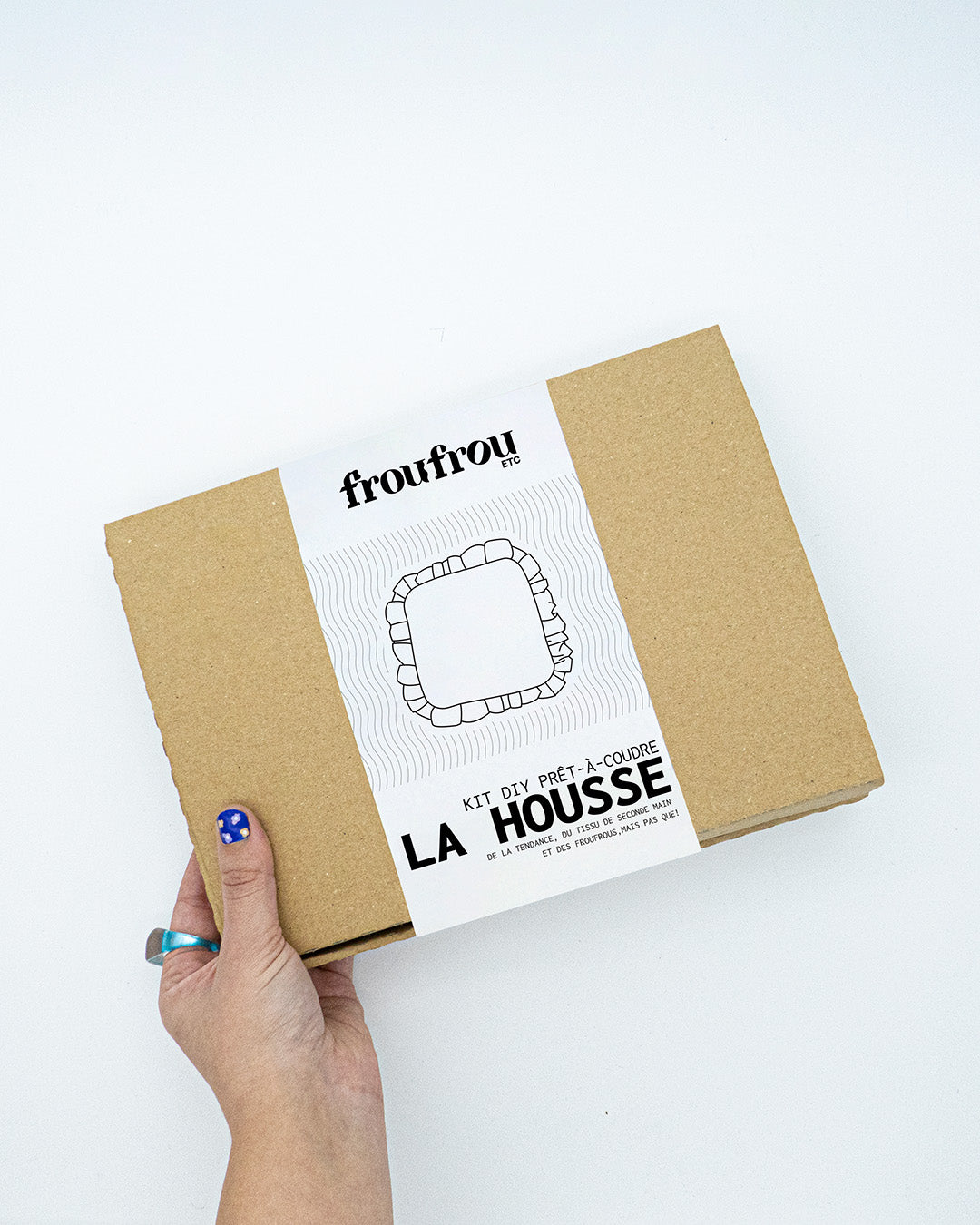 Kit couds ta housse de coussin à froufrou